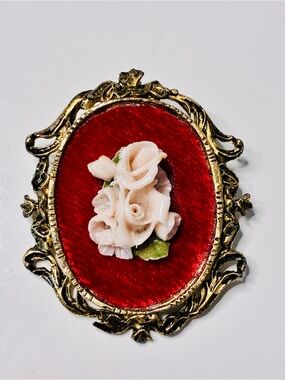 Gold-Tone Gilded Frame Brooch with Handmade Porcelain Pink Roses Red Velvet EUC